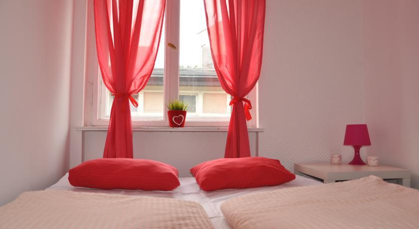 Hostel Awangarda Познань Номер фото
