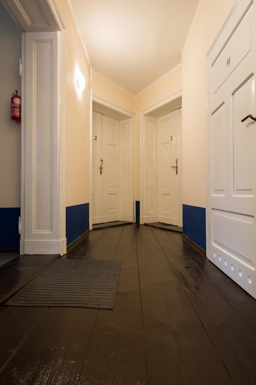 Hostel Awangarda Познань Екстер'єр фото