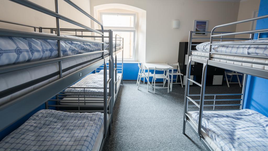 Hostel Awangarda Познань Екстер'єр фото